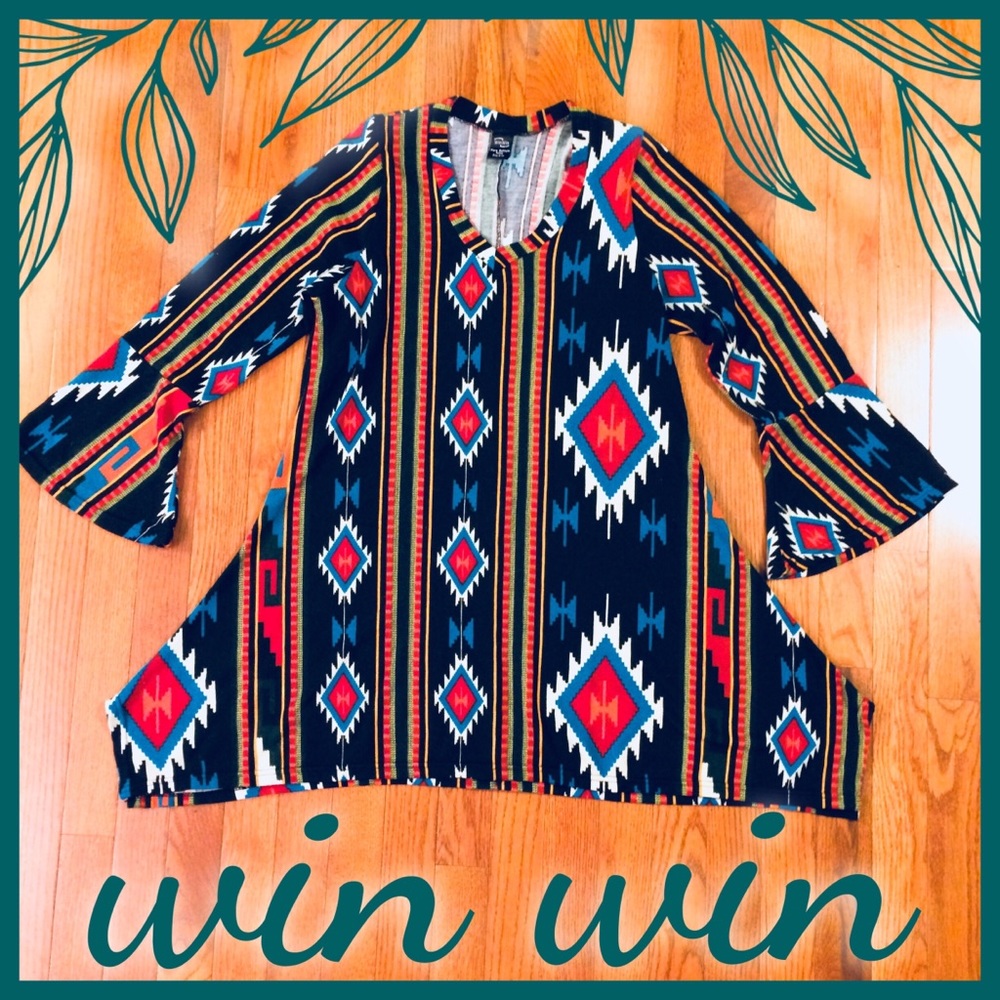 WIN WIN Flare Bottom Tunic